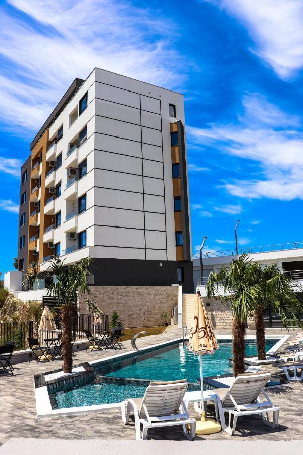Eagles Apartments & Suites Улцинь Екстер'єр фото