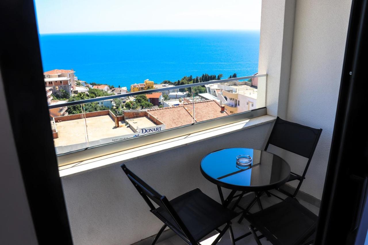 Eagles Apartments & Suites Улцинь Екстер'єр фото